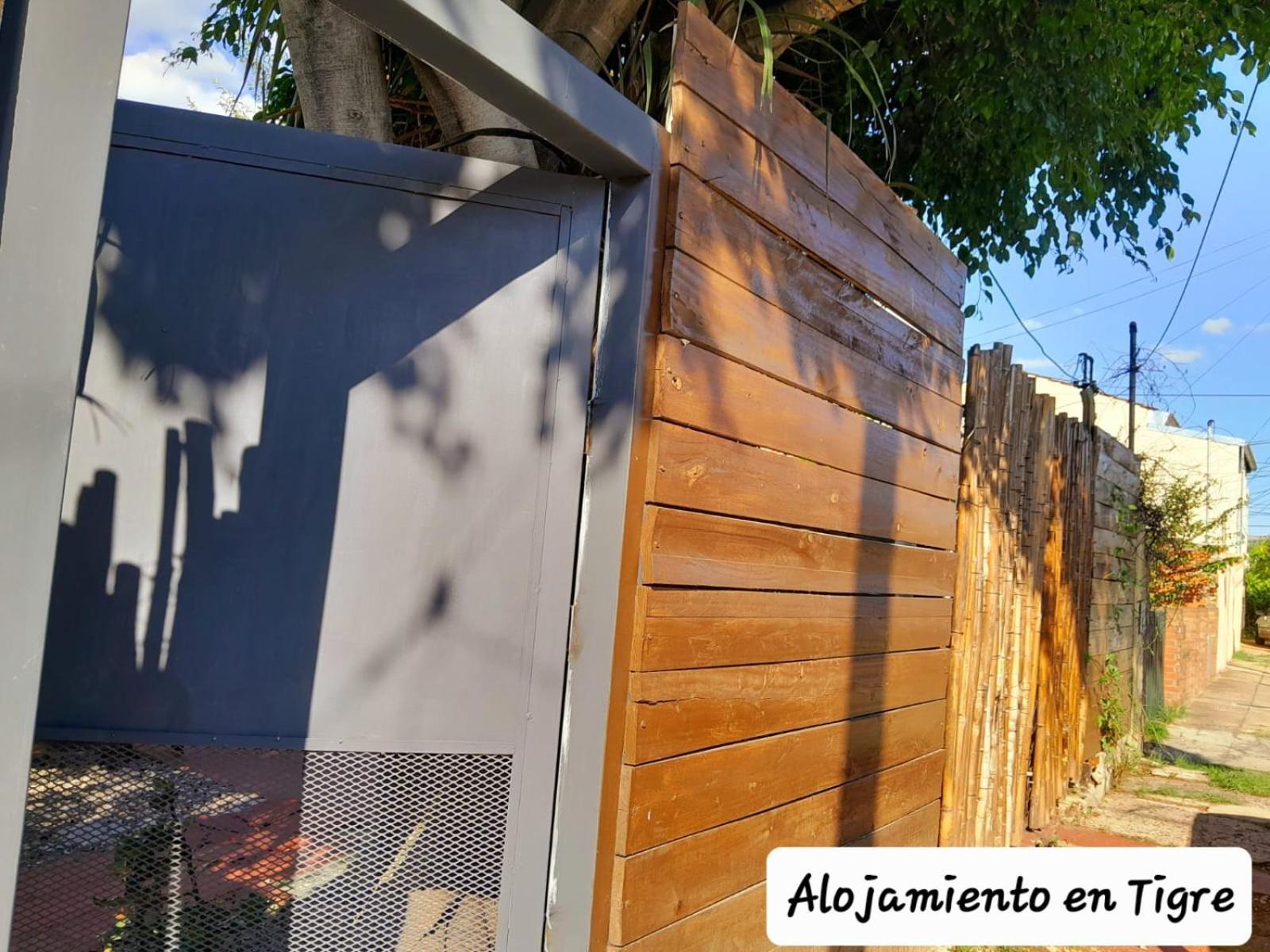 Alojamiento En Tigre Buenos Aires Hotel Екстериор снимка